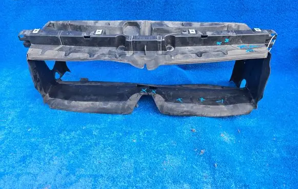 BMW 1 F20 F21 Intercooler air guide/duct channel 7245771