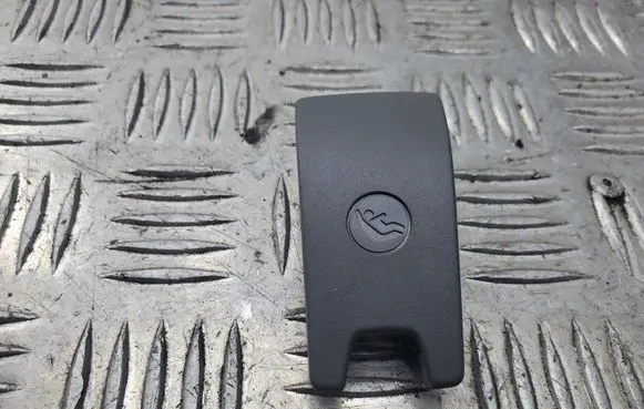 Audi A5 ISOFIX cover 8W0887187