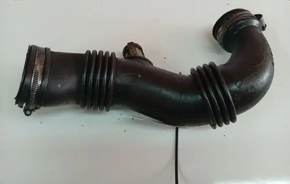 Citroen C5 Air intake hose/pipe 9656953680A