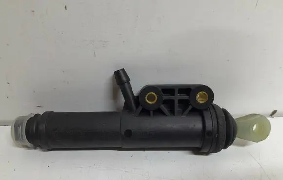 Mercedes-Benz Vito Viano W638 Clutch master cylinder 0002903212