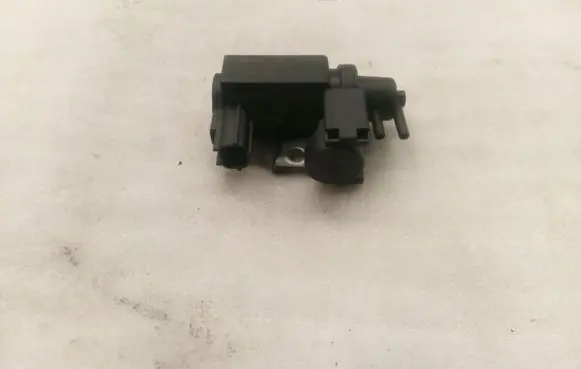 Valve vacuum