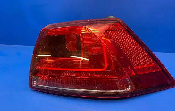 Volkswagen Golf VII Rear/tail lights 5GM945096B 2VA01197706