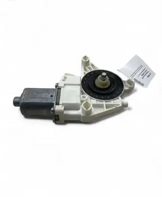 Mercedes-Benz GLS X166 Front door window regulator motor A1669060301 0130822755