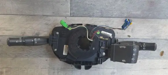 Renault Megane II Headlight wiper switch 61835909