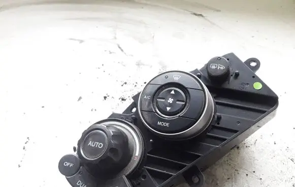 Honda Civic Climate control unit 796008MJE5