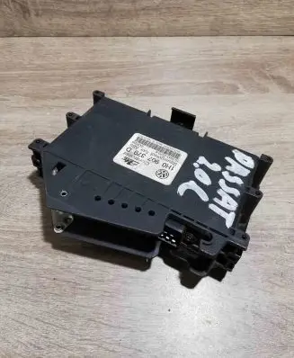 Volkswagen PASSAT B4 ABS control unit/module 1H0907379D