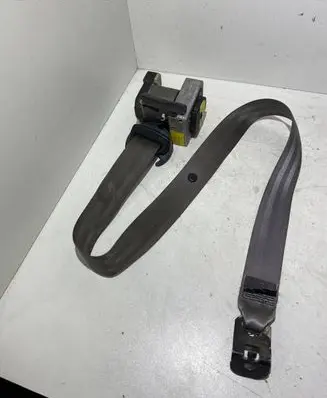 Seat Leon (1M) Front seatbelt 1M0857706