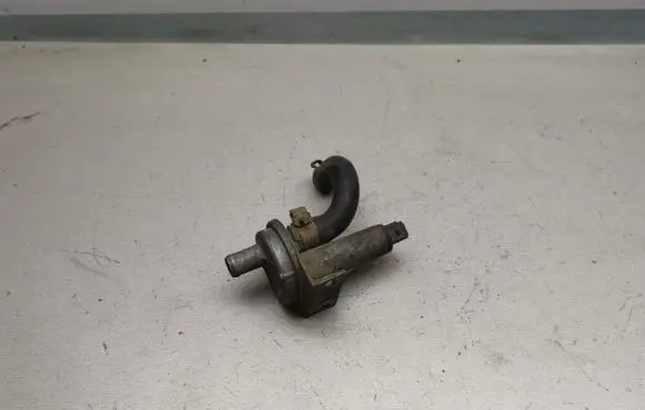 Audi 80 90 B3 Idle control valve (regulator) 0280140164 049133453E