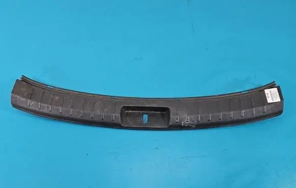 Hyundai Santa Fe Center console 857704Z300 IMPRK1564604