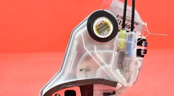 Toyota Corolla E10 Rear door lock