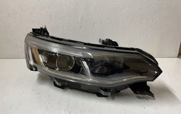 Renault Talisman Headlight/headlamp 260108543R