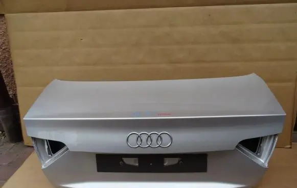 Audi A5 8T 8F Tailgate/trunk/boot lid 8T0827023 CZORYGINAAUDI