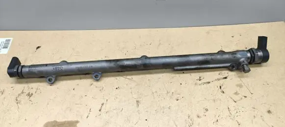 BMW 7 E65 E66 Fuel main line pipe 0281002738