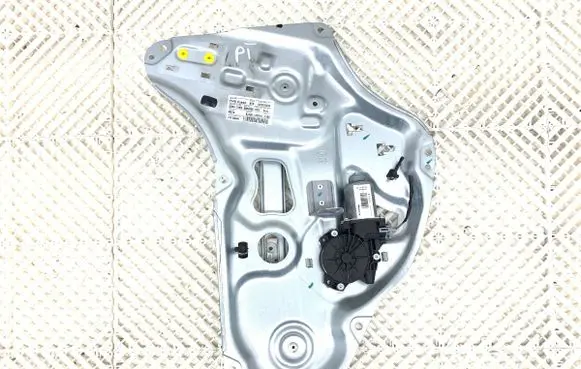 Hyundai ix35 Rear door window regulator with motor 834802Y010