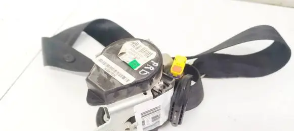 Skoda Octavia Mk2 (1Z) Front seatbelt 1Z0857702C