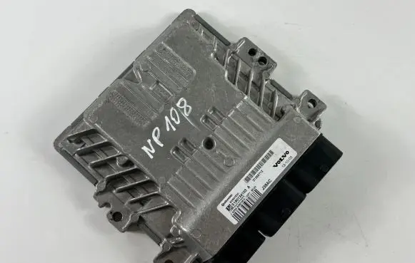 Volvo V60 Engine control unit/module ECU 31355712 S180134103A