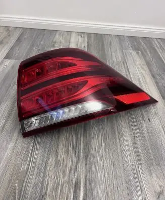 Mercedes-Benz GLE (W166 - C292) Rear/tail lights A1669065801
