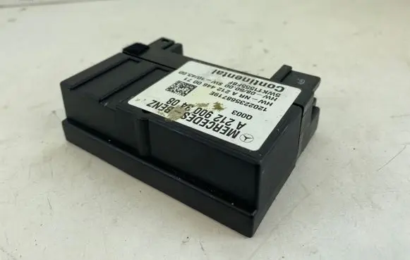 Mercedes-Benz C W204 Fuel injection pump control unit/module A2129003408 5WK11555FBF A2124460071