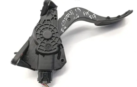 Toyota Corolla E210 E21 Accelerator throttle pedal 7811002210
