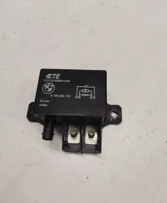 BMW 5 F10 F11 Coolant fan relay 9198302