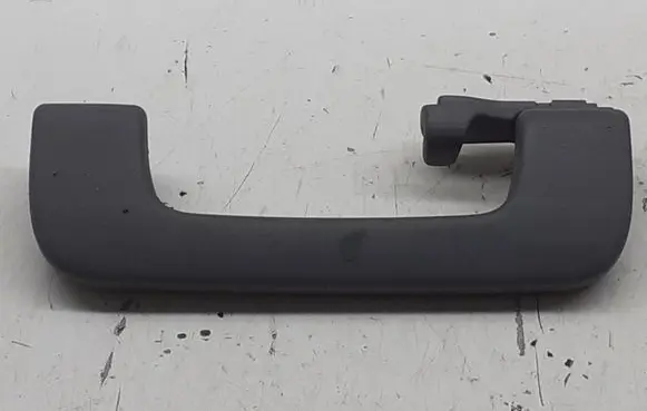 Audi A4 S4 B6 8E 8H Rear interior roof grab handle 8E085768