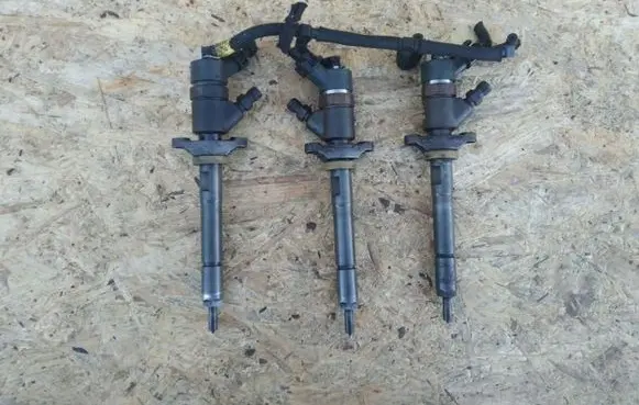 Peugeot 3008 I Fuel injector QQQQQQQQQQQ