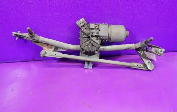 Peugeot Partner Front wiper linkage and motor