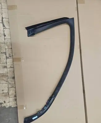 BMW 4 G22 G23 G24 G26 Front door trim (molding) 30E8078