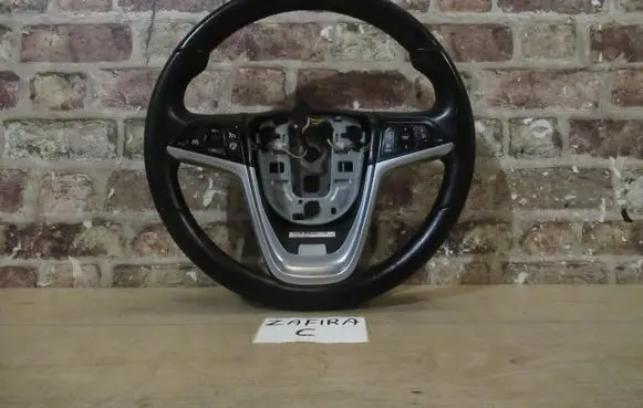 Opel Zafira C Steering wheel