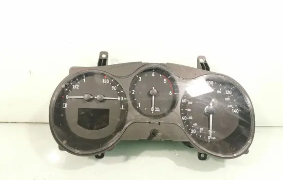 Seat Altea XL Speedometer (instrument cluster) 5P0920923A