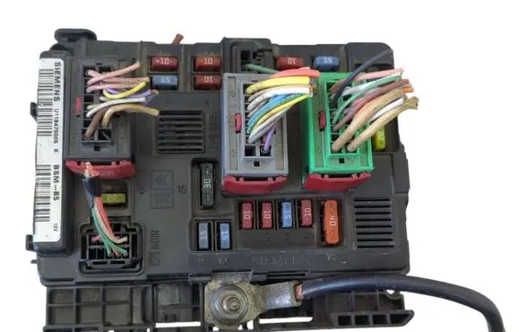 Citroen Berlingo BSM Control unit 965061828000 U118470005K 567512724