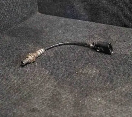 Volkswagen Polo V 6R Lambda probe sensor 03C906262