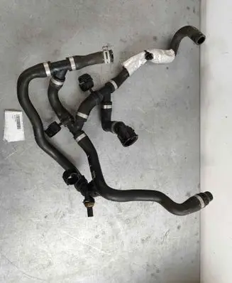 Volvo C40 Engine coolant pipe/hose 32339740 32138735