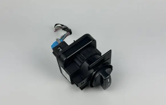 Mercedes-Benz A W169 Light switch 1695451004 A1695451004