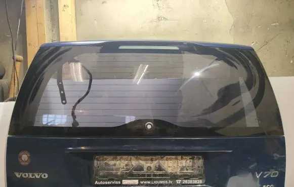 Volvo V70 Tailgate/trunk/boot lid