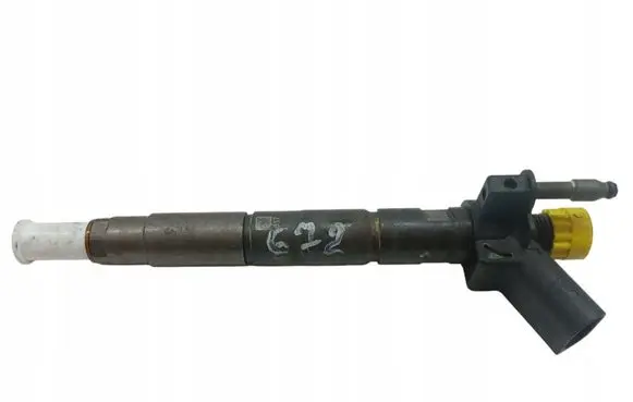 BMW 7 G11 G12 Fuel injector 0445118038