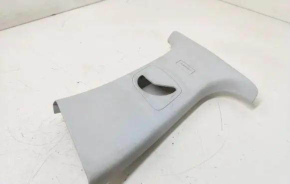 (B) pillar trim (top)