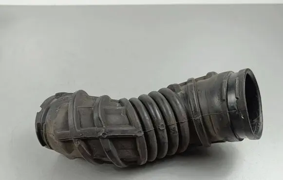 Maserati Levante Intercooler hose/pipe 7237714000