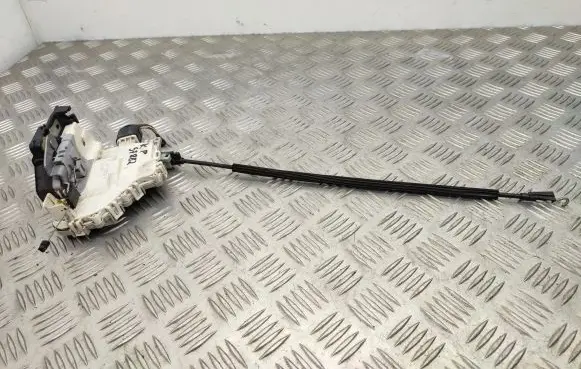 Seat Leon (1P) Front door lock 1P1837015B