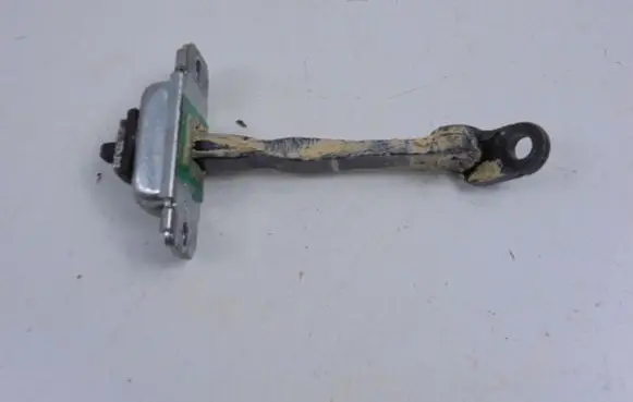 Hyundai Getz Front door check strap stopper 