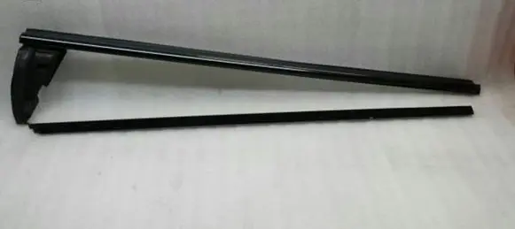 Mercedes-Benz SL R230 Front door glass trim molding A2307200224 A2306900280