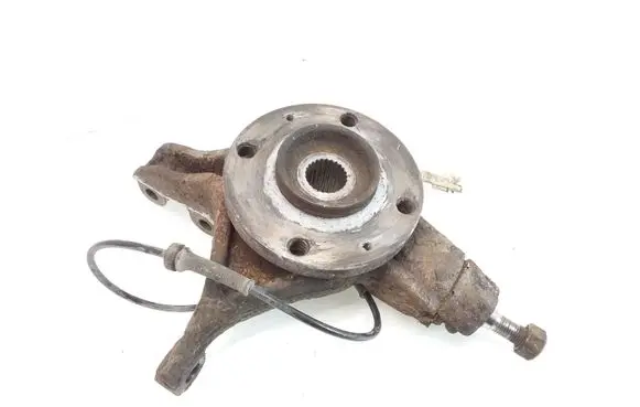 Front wheel hub spindle knuckle