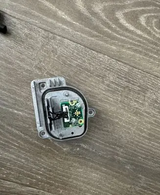 Volkswagen ID. Buzz Headlight ballast module Xenon E812318D