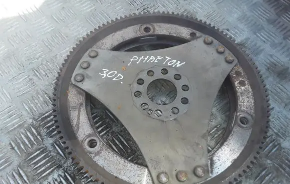 Volkswagen Phaeton Flywheel 059105323AK