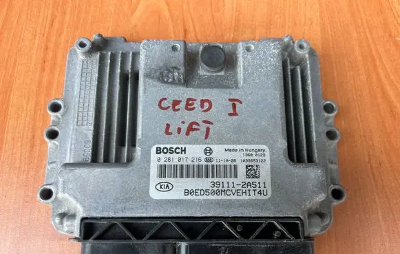 KIA Ceed Engine control unit/module 0281017216 391112A511 1039S53122