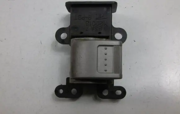 Honda CR-V Electric window control switch