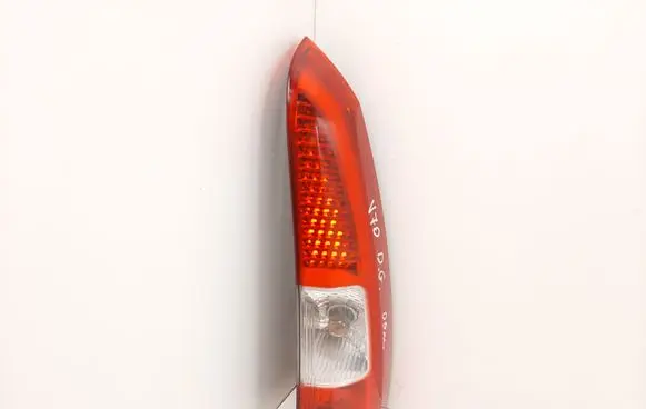 Volvo V70 Rear/tail lights 160986