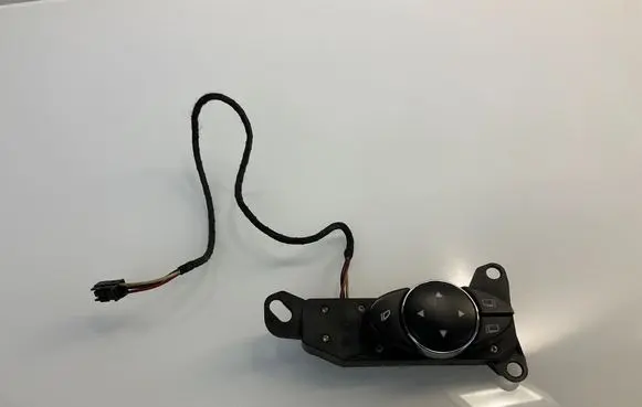 Mercedes-Benz E W211 Wing mirror switch 2118208510 03211011 A2118208510