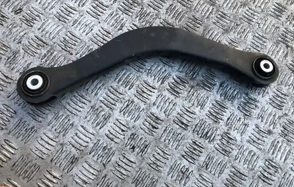 Rear control arm