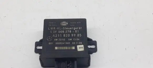 Mercedes-Benz E W211 Light module LCM 2118200985